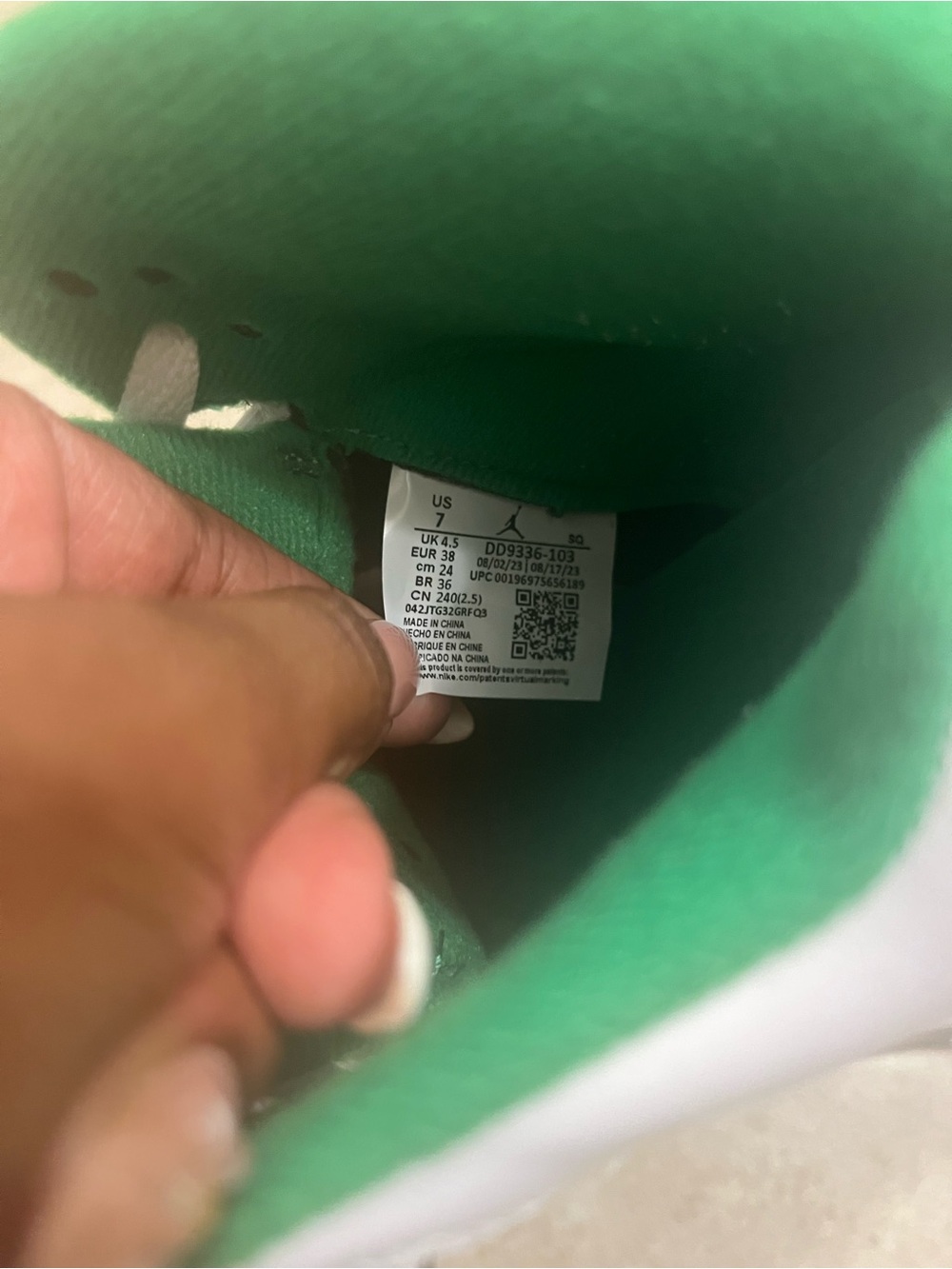 Air Jordan 5 Retro "Green Bean" Women’s Size 7 - Picture 3 of 8